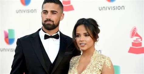 becky g cheated on proof|Sebastian Lletget Addresses Rumors He Cheated On Becky G:。